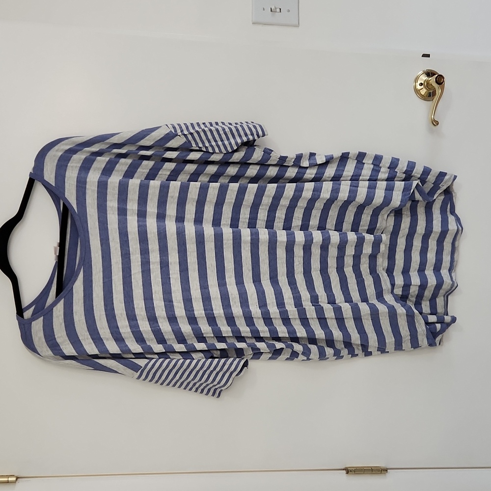 Lularoe Irma tunic